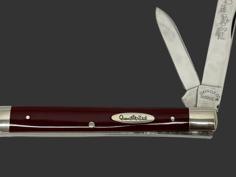 1997 Queen Cutlery Co. PCR2 Painted Crown Red Transition Doctors Knife - Hers and His Treasures