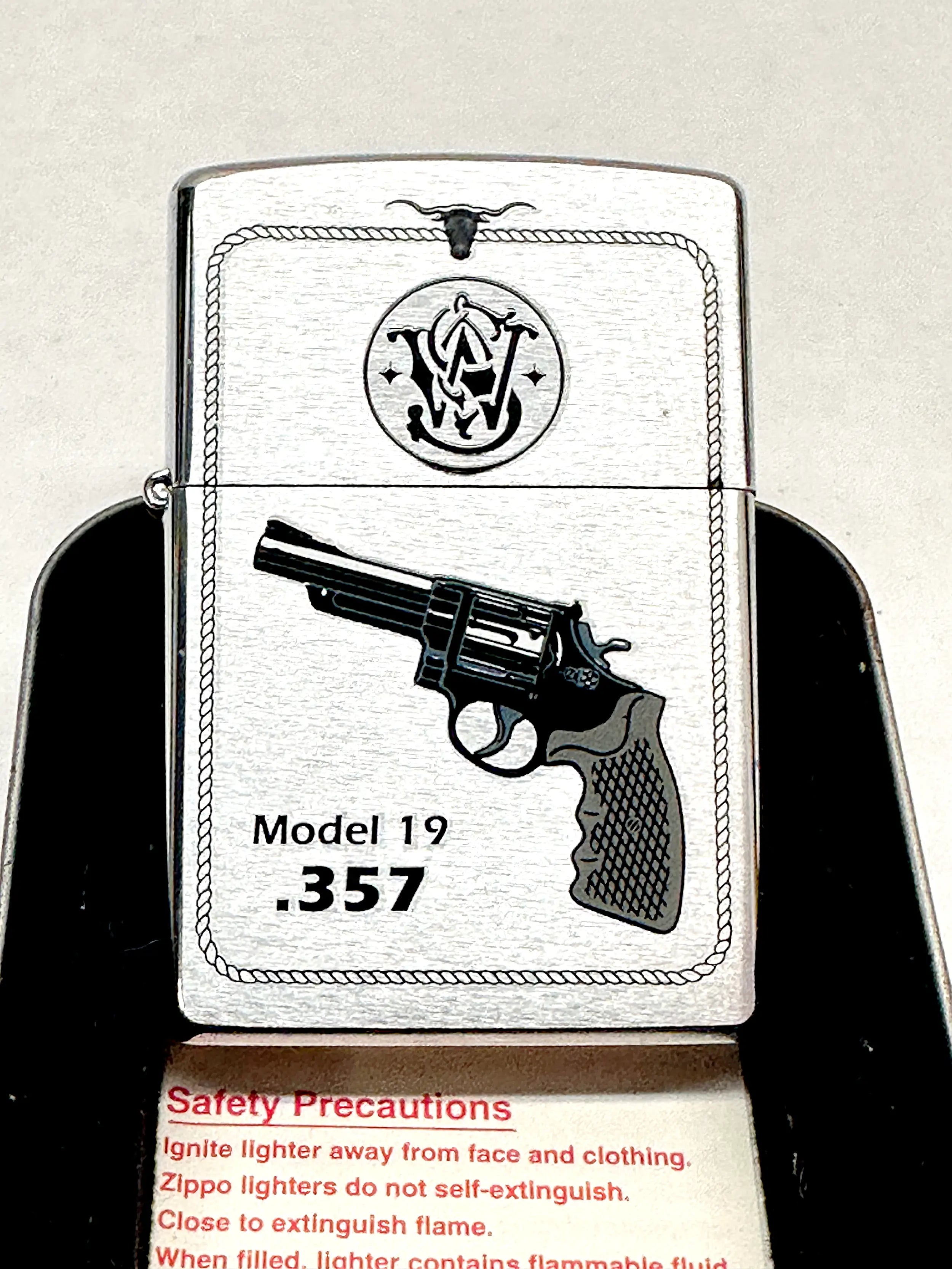 1999 Smith & Wesson Model 19 .357 Magnum Brushed Chrome Zippo