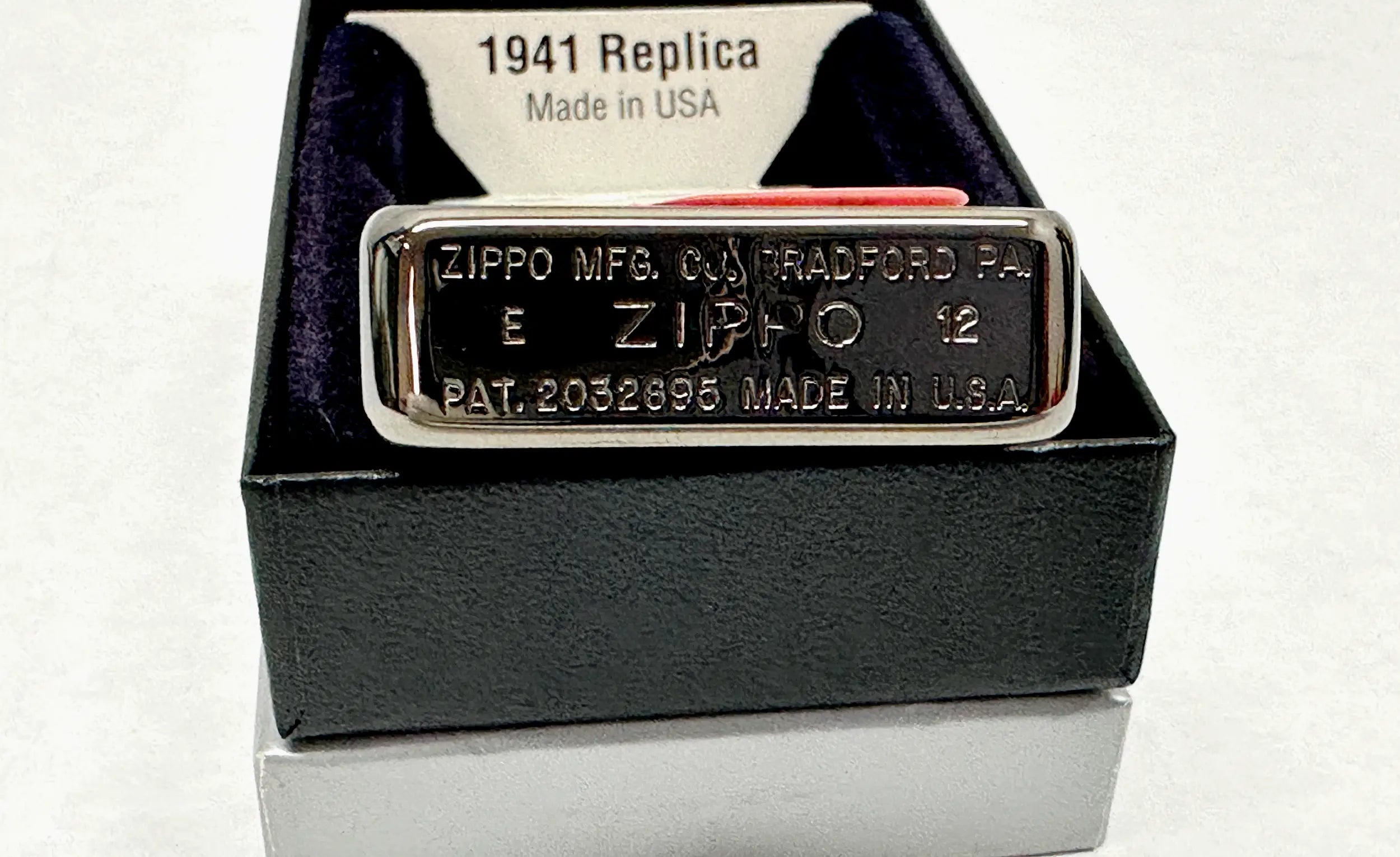 20121941ReplicaZippedZippoLigh
