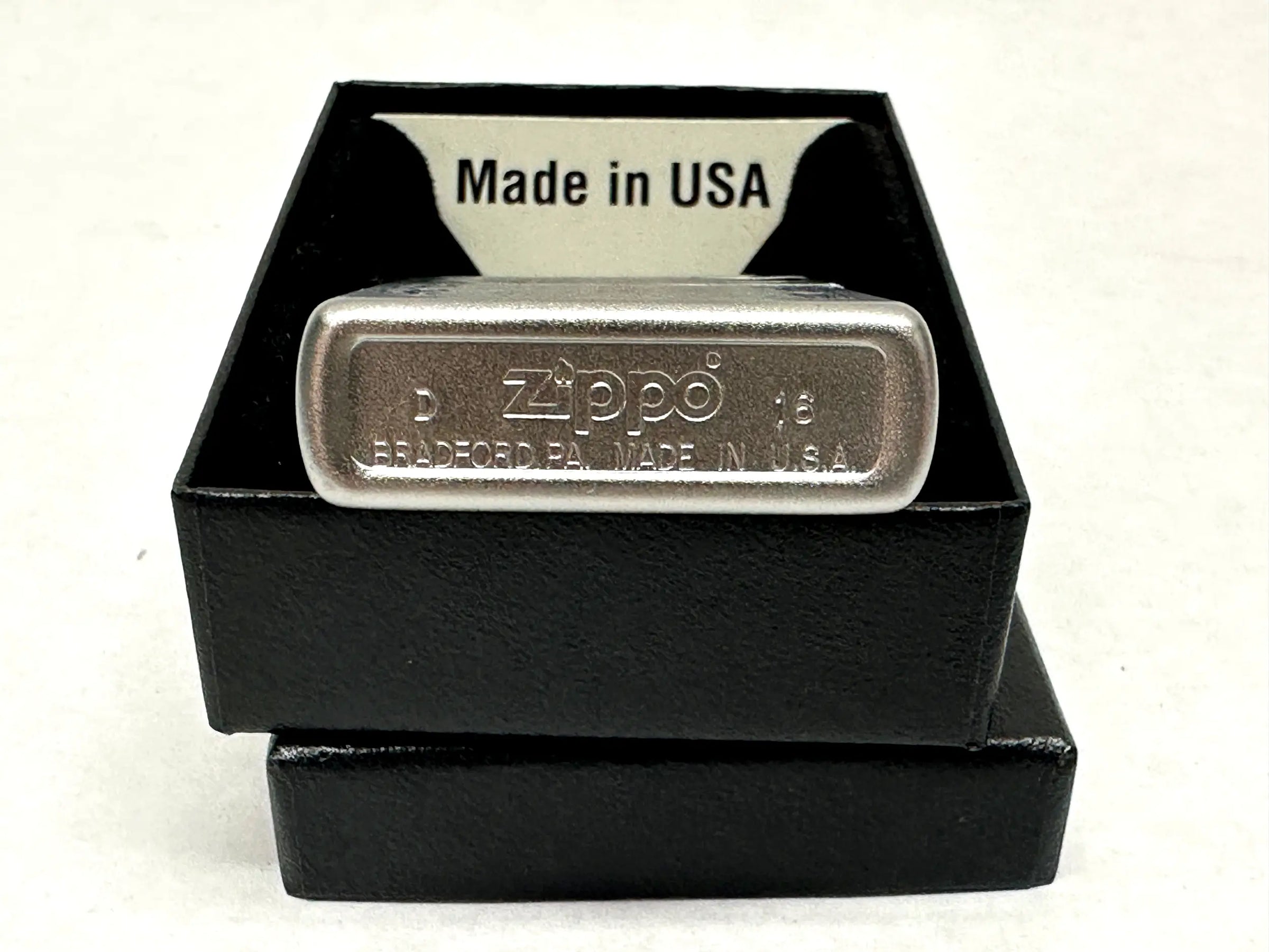 2016 Classical Curve 28457 Auto Two Tone Zippo Lighter - Hers and His Treasures