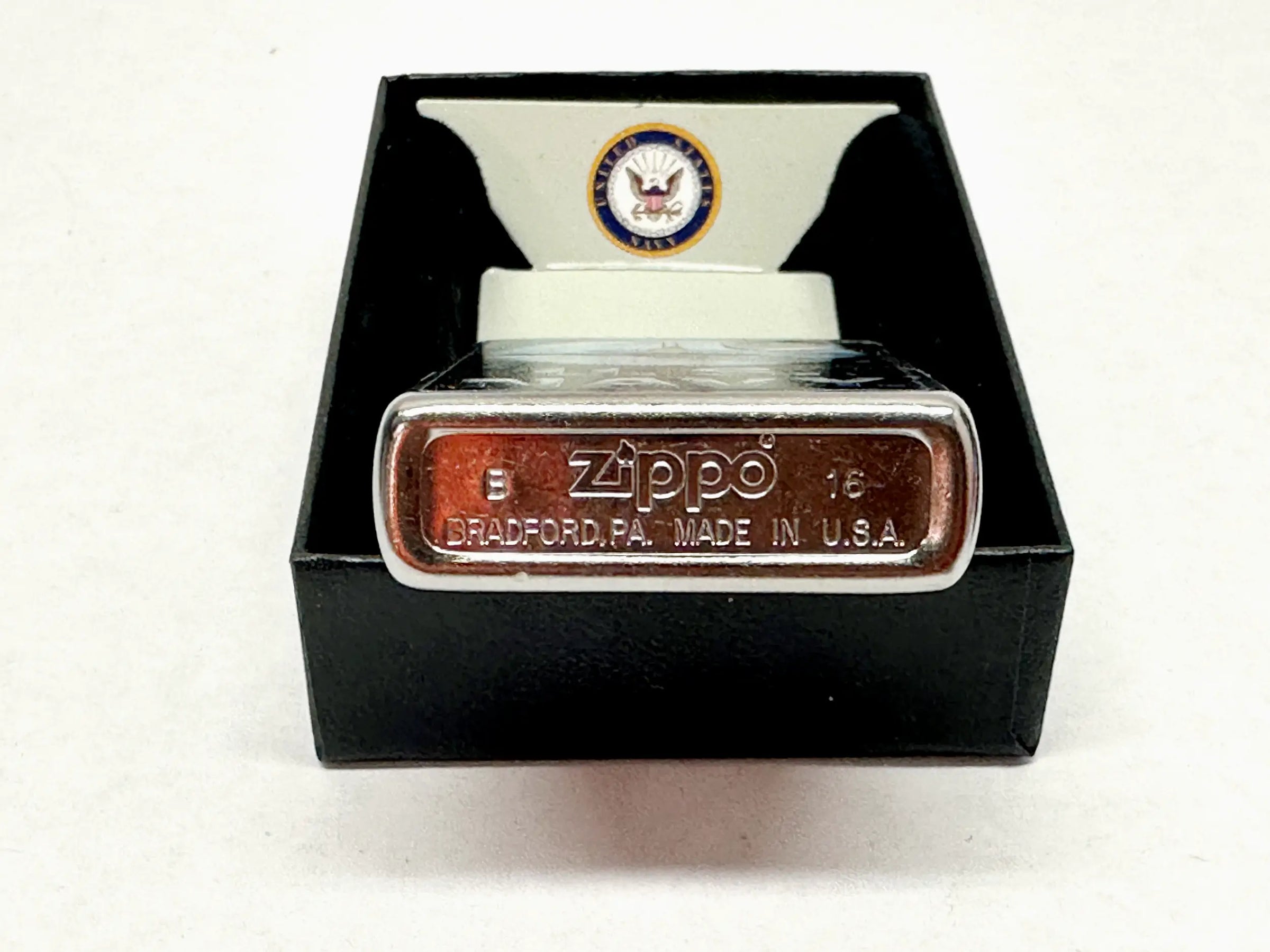 2016 U.S. Navy 28579 Street Chrome Zippo Lighter – Hers and His