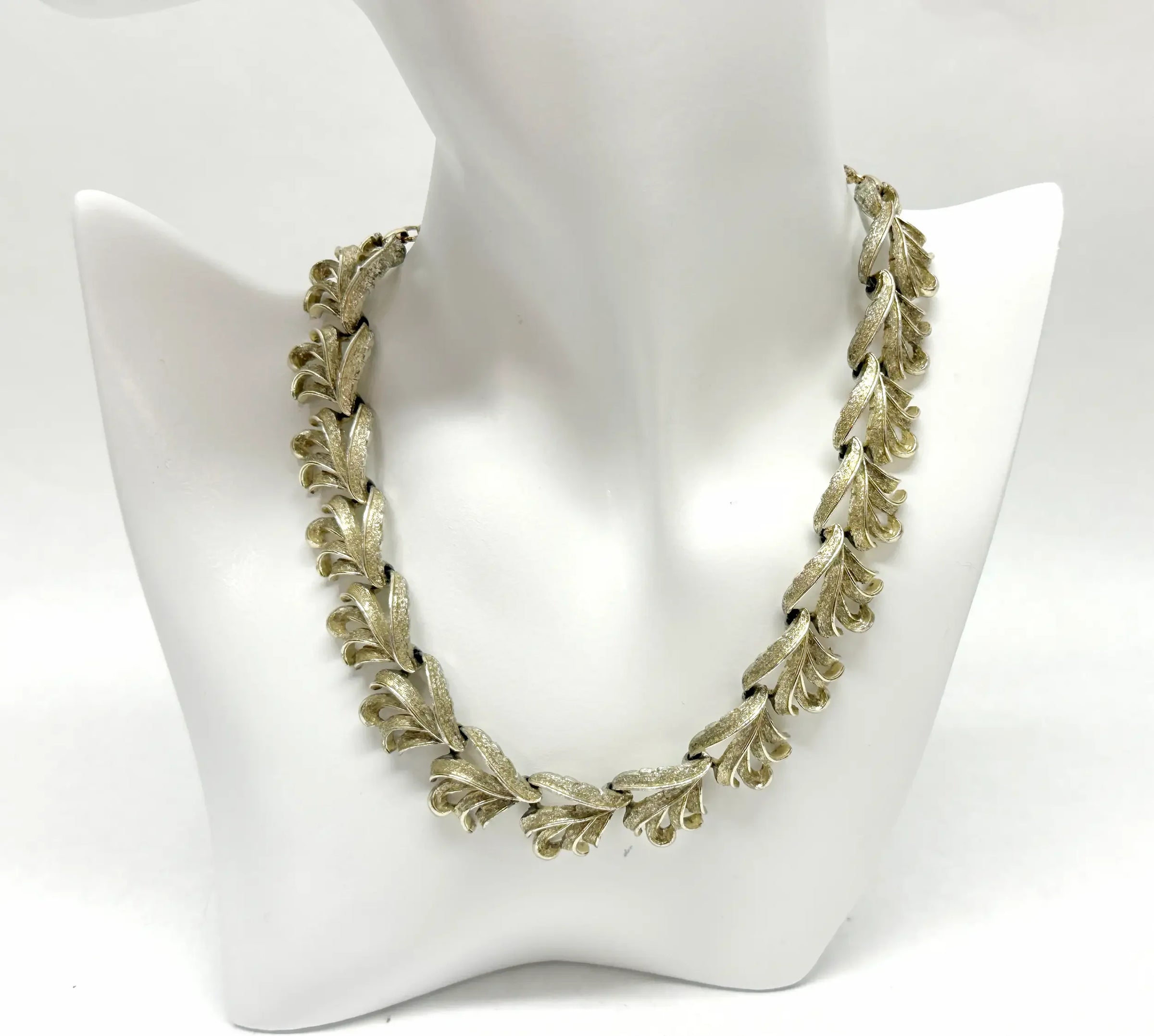 Coro Brushed Gold Tone Leaf Link 16" Necklace - Hers and His Treasures