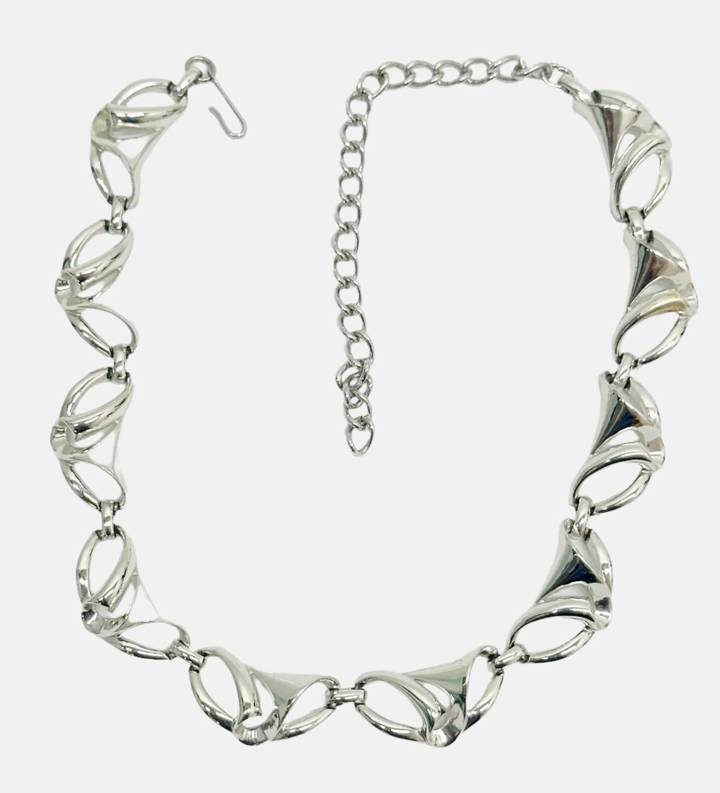 Coro 18" Silver Tone Ribbon Link Necklace - Hers and His Treasures