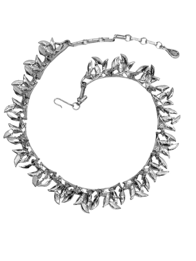 Coro Silver Tone Leaf Link Necklace 16" - Hers and His Treasures