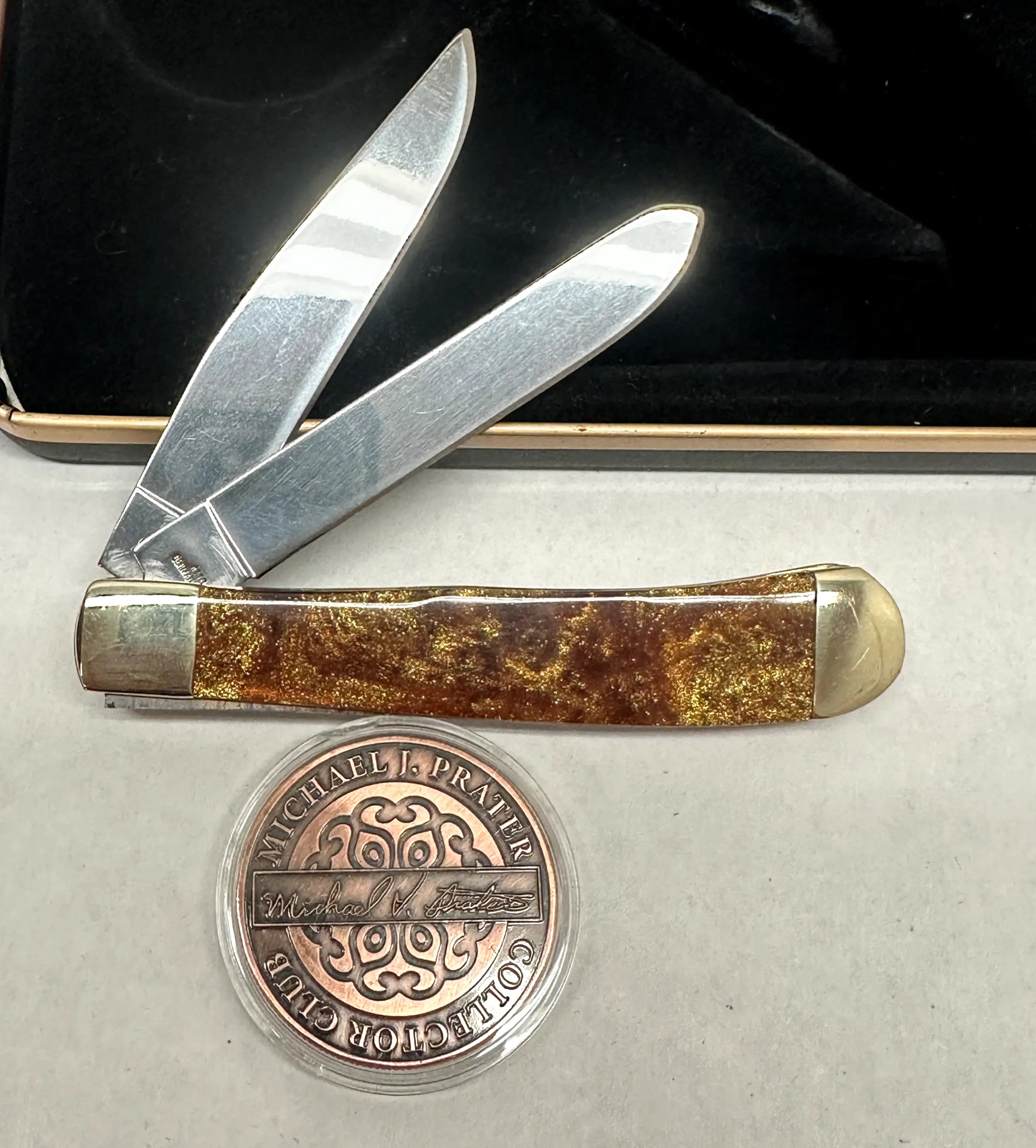 2020 Hen & Rooster 4116 Trapper Michael Prater Customs Knife | Germany - Hers and His Treasures