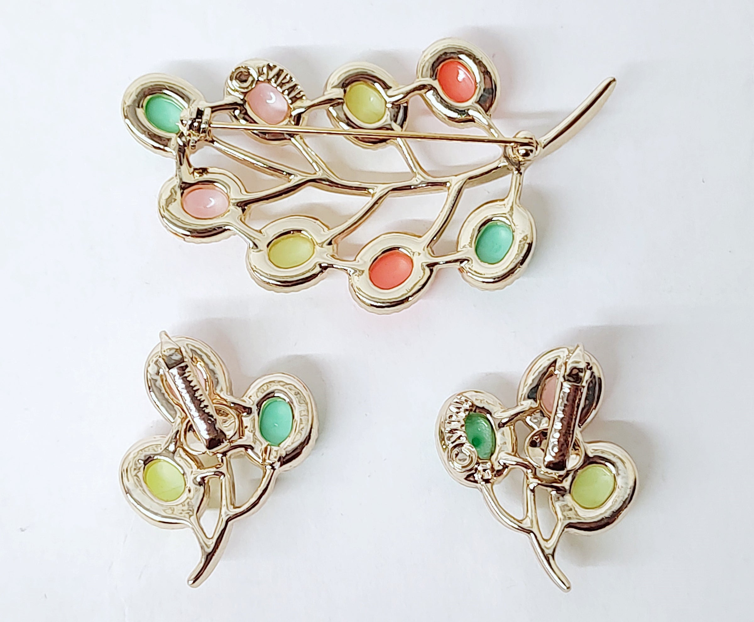 1973 Sarah Coventry Candy Land Brooch and Earrings Set - Hers and His Treasures