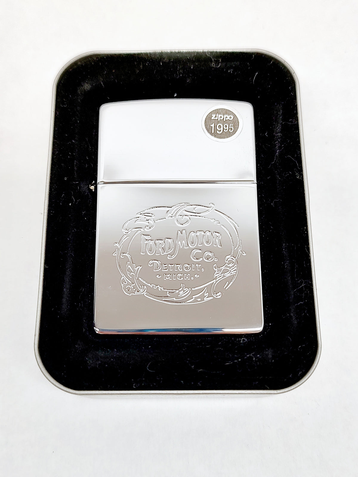 New 1998 XIV Ford Motor Co. Detroit Michigan 1903 Heritage Logo Engraved Zippo Lighter - Hers and His Treasures