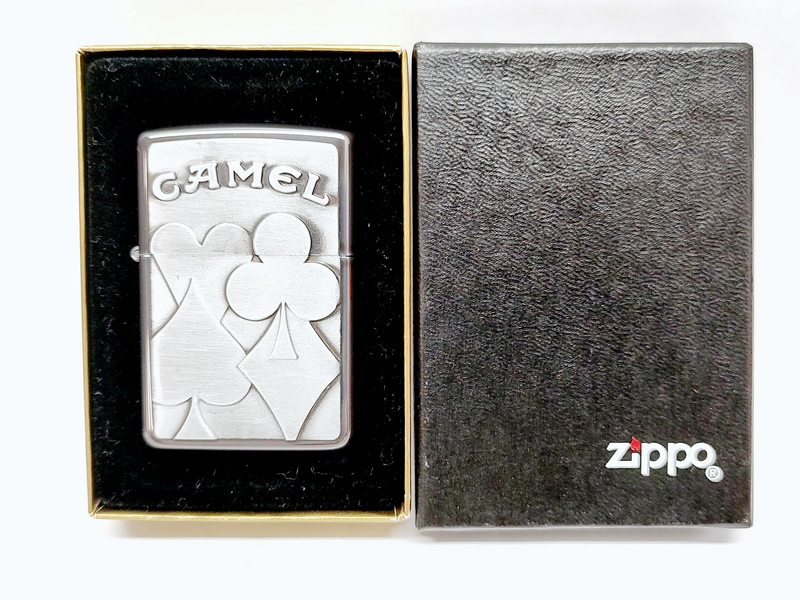 New XII 1996 Camel Poker Suits Midnight Chrome Zippo Lighter - Hers and His Treasures