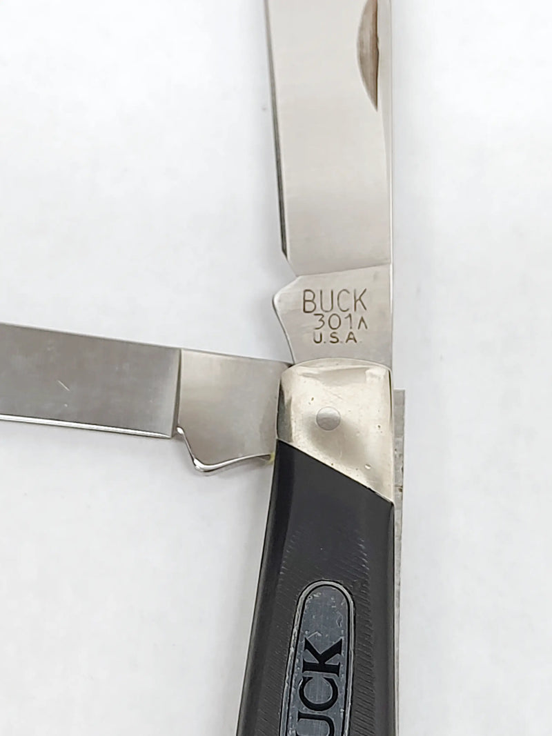 1988 Buck 301 Delrin Stockman Pocket Knife - Hers and His Treasures