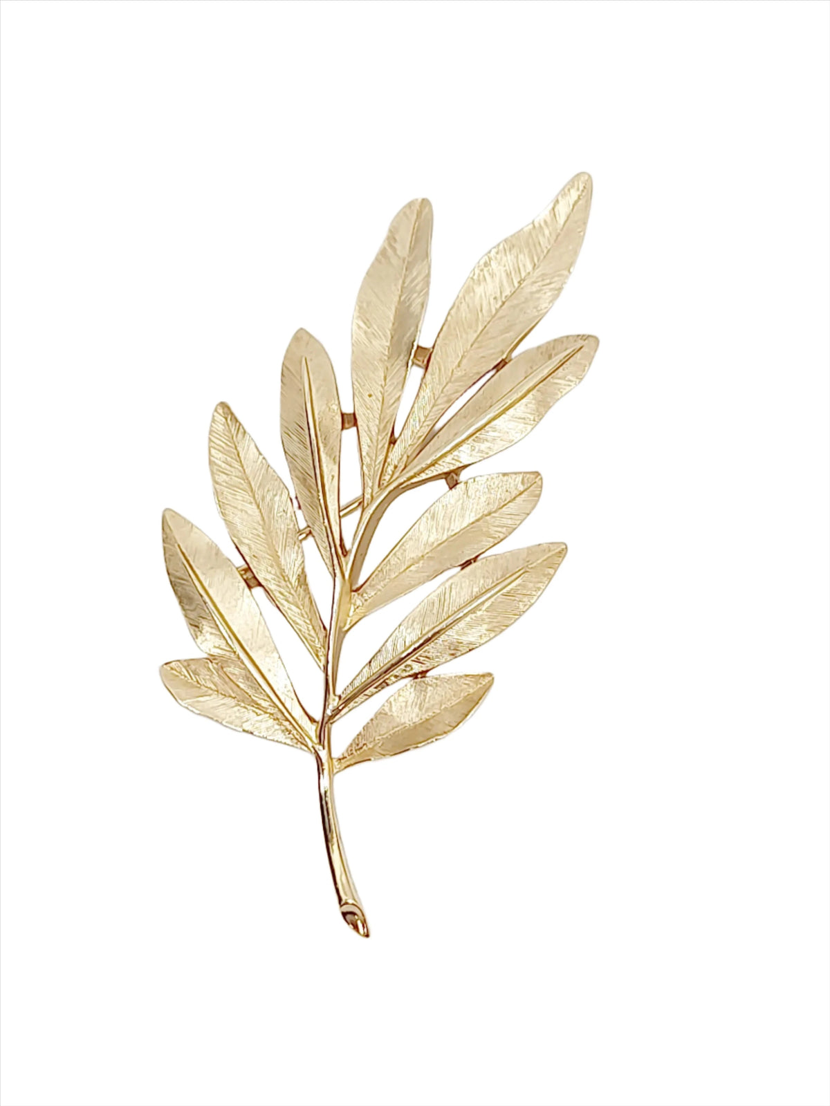 Vintage Crown Trifari Gold Tone Leaf Brooch Pin | USA - Hers and His Treasures