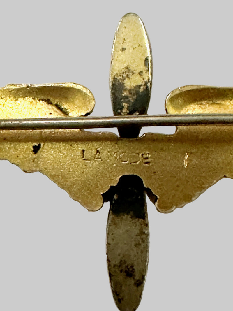 Lamode WWII Aviation Wings and Prop Sweetheart Pin - Hers and His Treasures