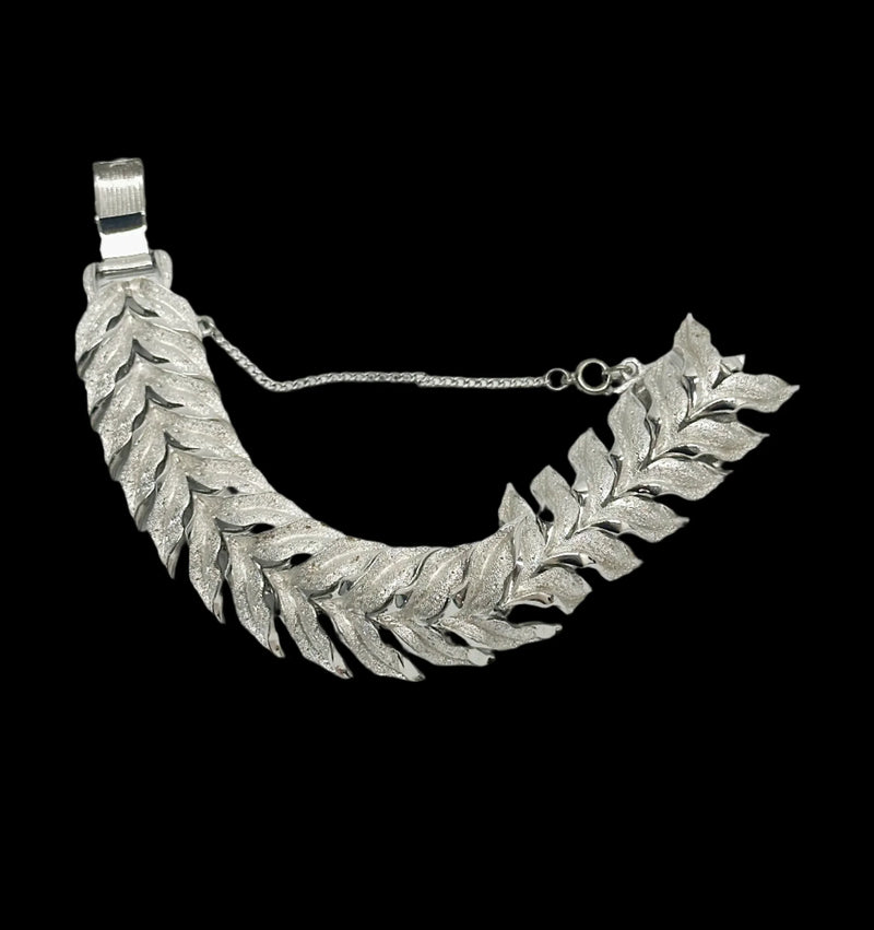 Pegasus Coro Silver Tone Leaf Chevron Link Bracelet - Hers and His Treasures