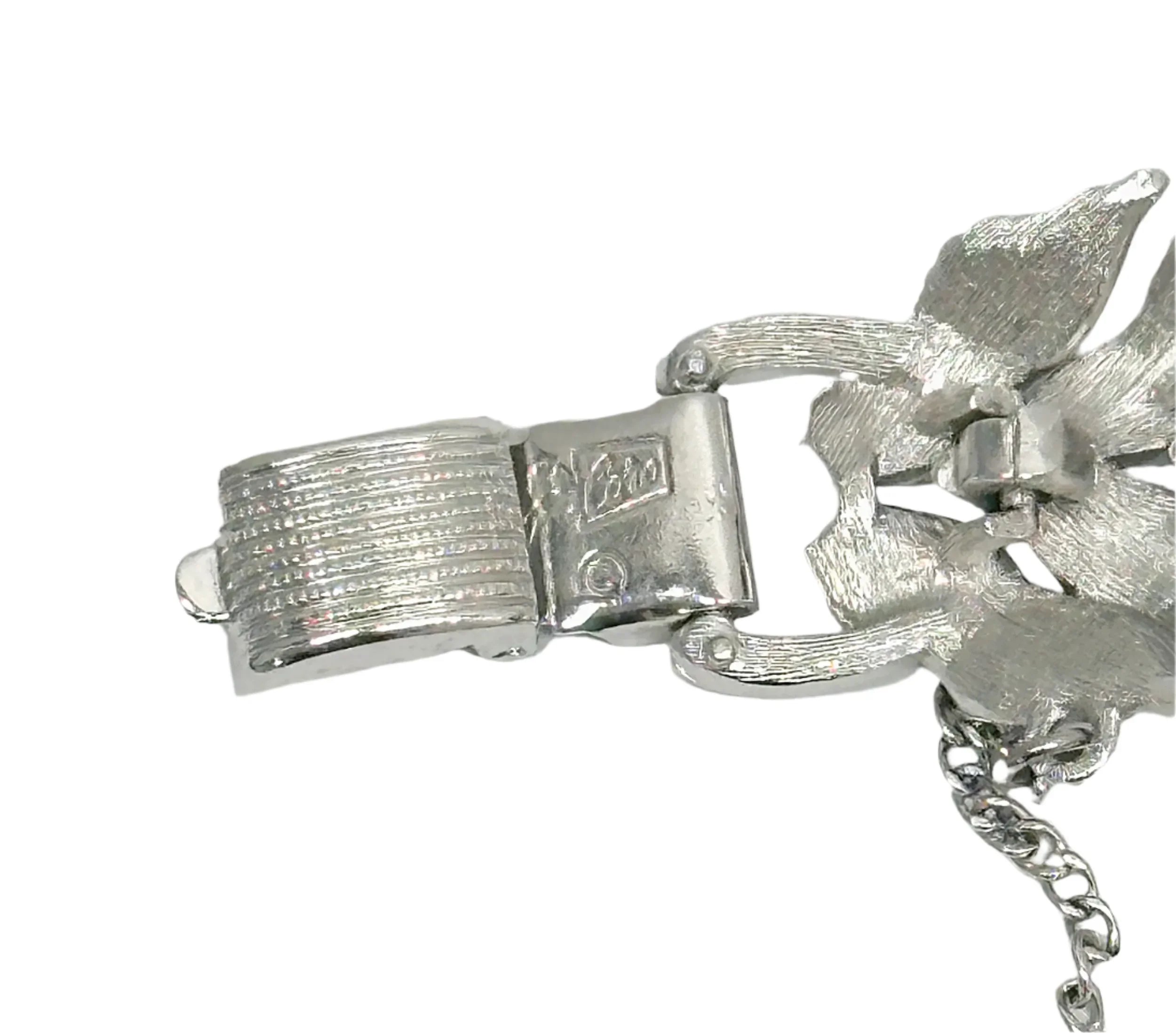 Pegasus Coro Silver Tone Leaf Chevron Link Bracelet – Hers and His