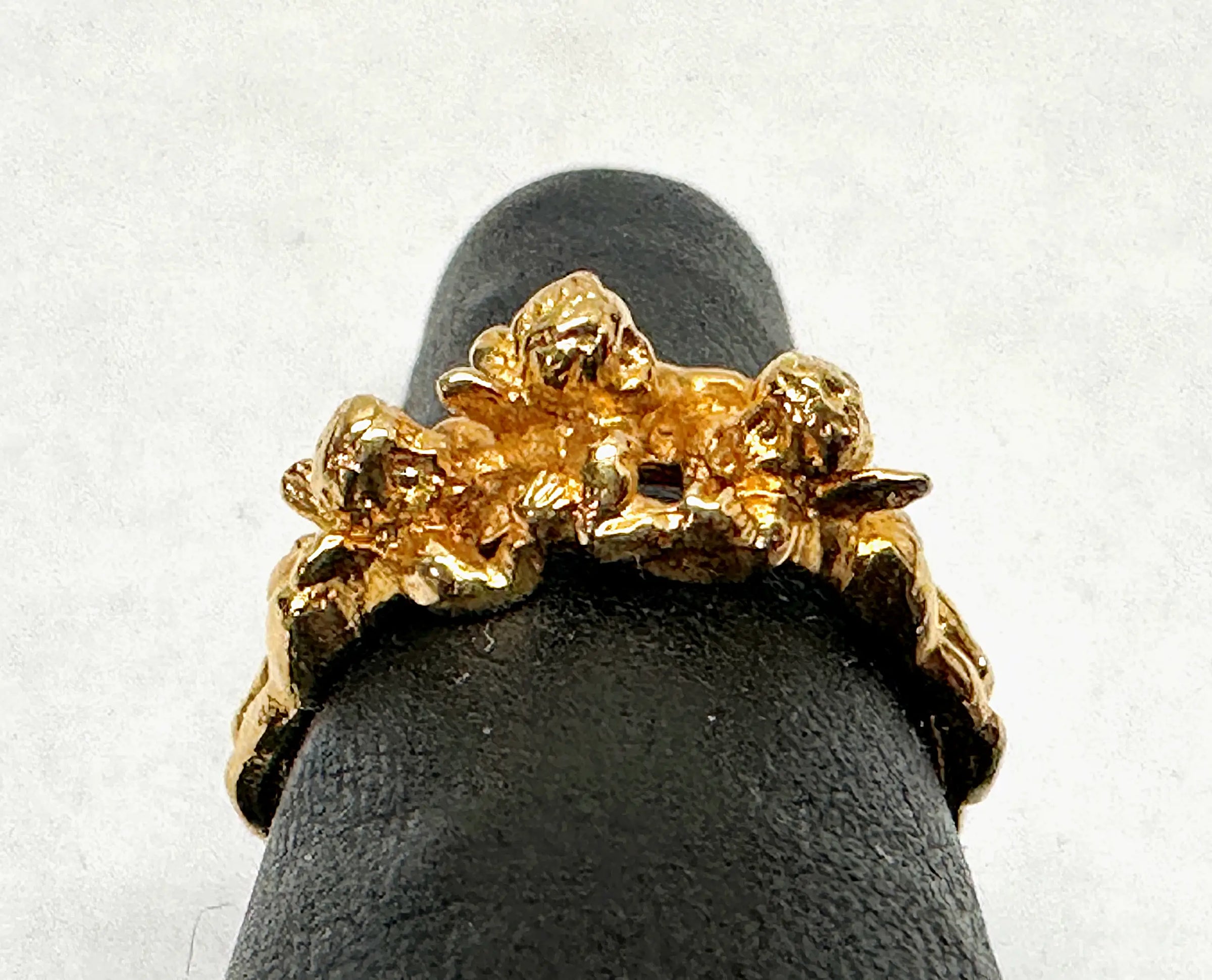 Kirks Folly Cherub Guardian Angel Gold Tone Ring Sz 7 - Hers and His Treasures