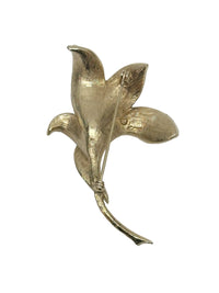 Pegasus CORO Gold Tone Lily Flower Brooch Pin - Hers and His Treasures