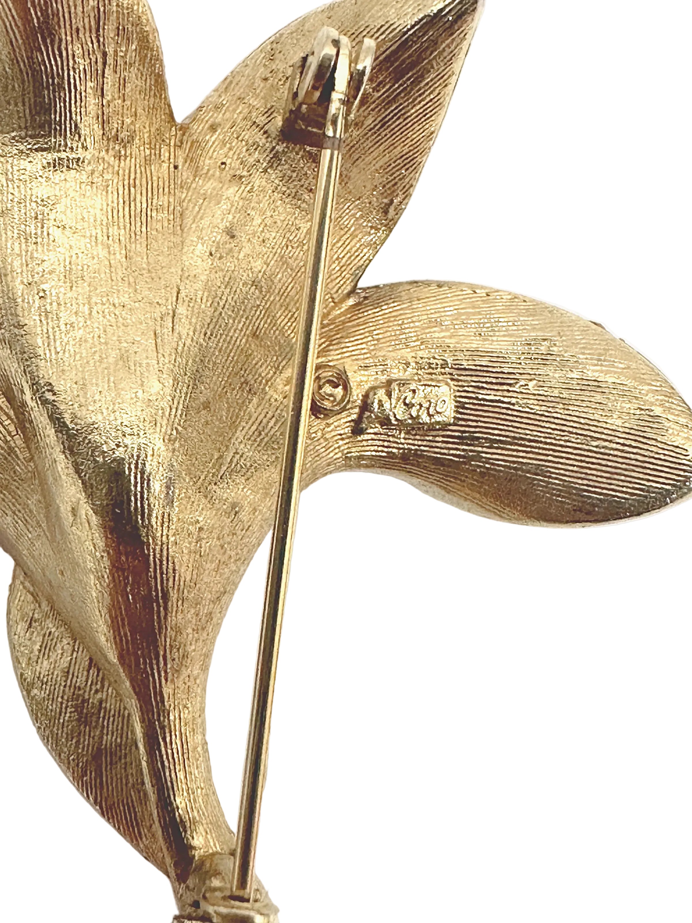 Pegasus CORO Gold Tone Lily Flower Brooch Pin - Hers and His Treasures