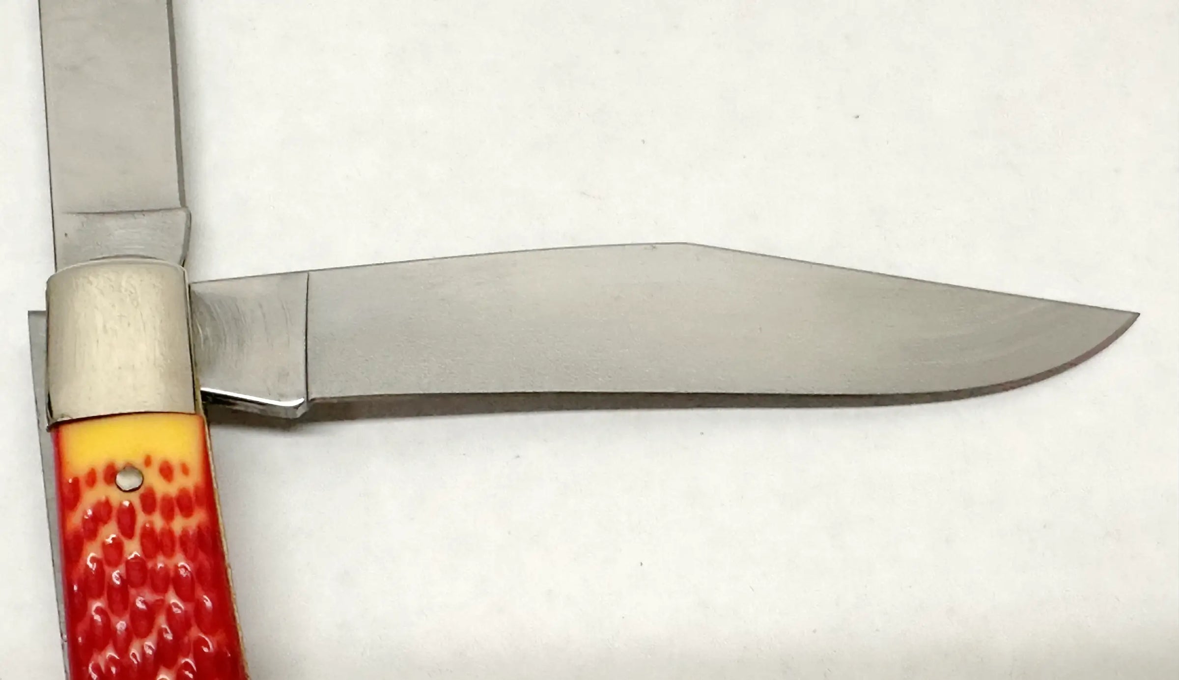 Remington UMC Red and Yellow Delrin Banana Trapper Pocket Knife | USA - Hers and His Treasures