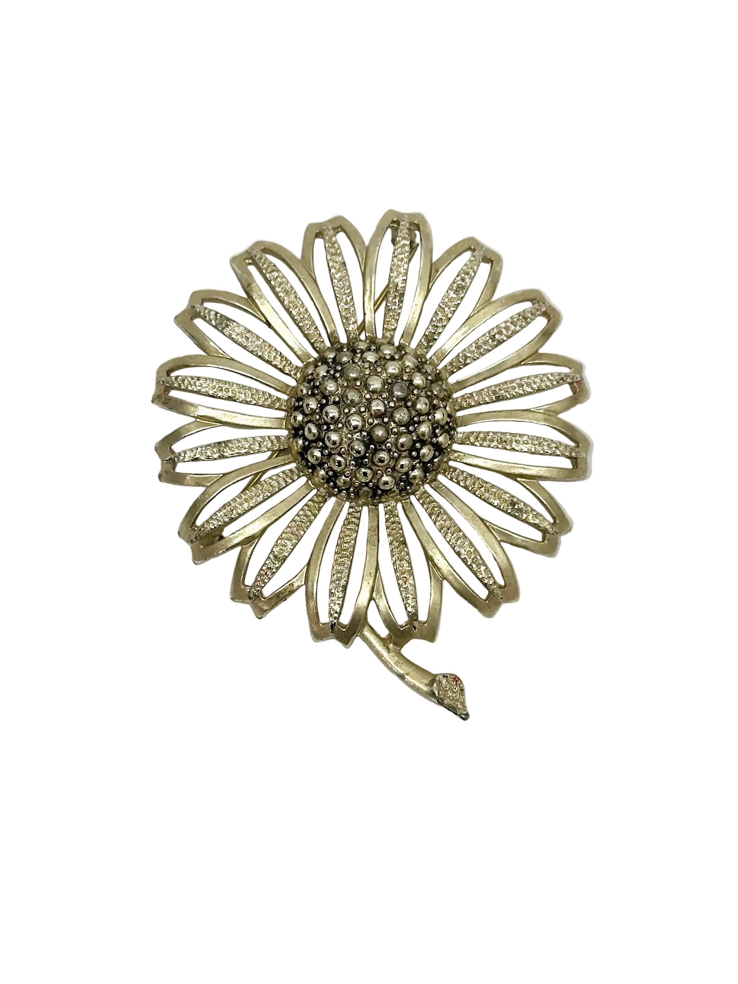 1960 Sarah Coventry Daisy Mae Large Gold Tone Flower Brooch - Hers and His Treasures