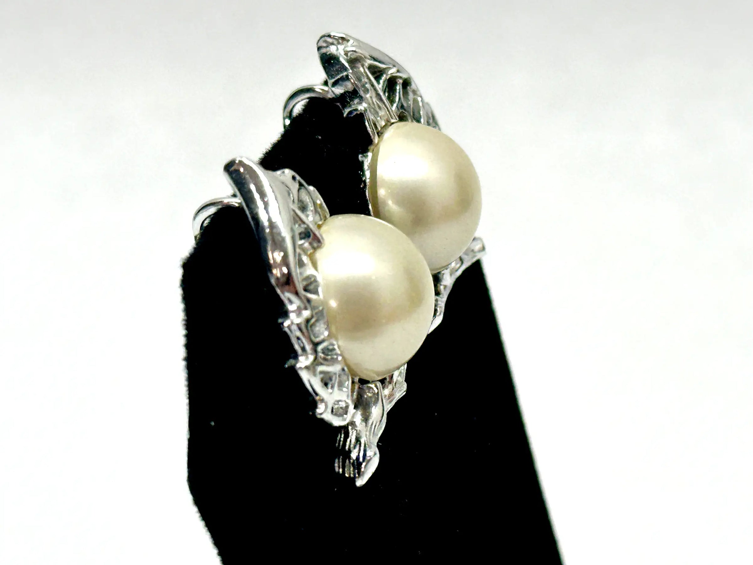 1970's Sarah Coventry Nature's Pearl Clip-On Earrings - Hers and His Treasures