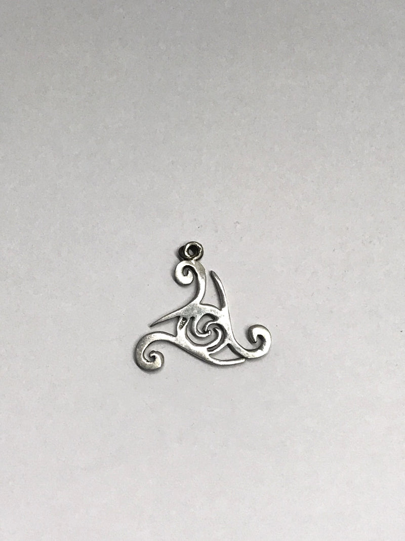 Ceilidh's Celtic Knot Sterling Silver Necklace Pendant
