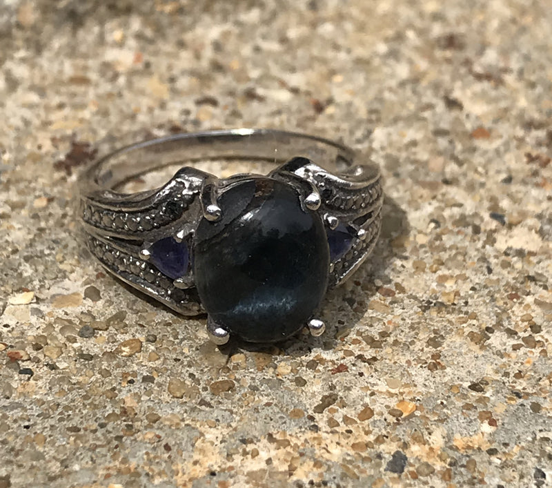 www.hersandhistreasures.com/products/Labradorite-Sterling-Silver-Ring