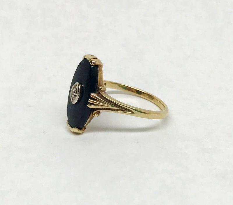 www.hersandhistreasures.com/products/art-deco-10k-yellow-gold-black-onyx-diamond-ring