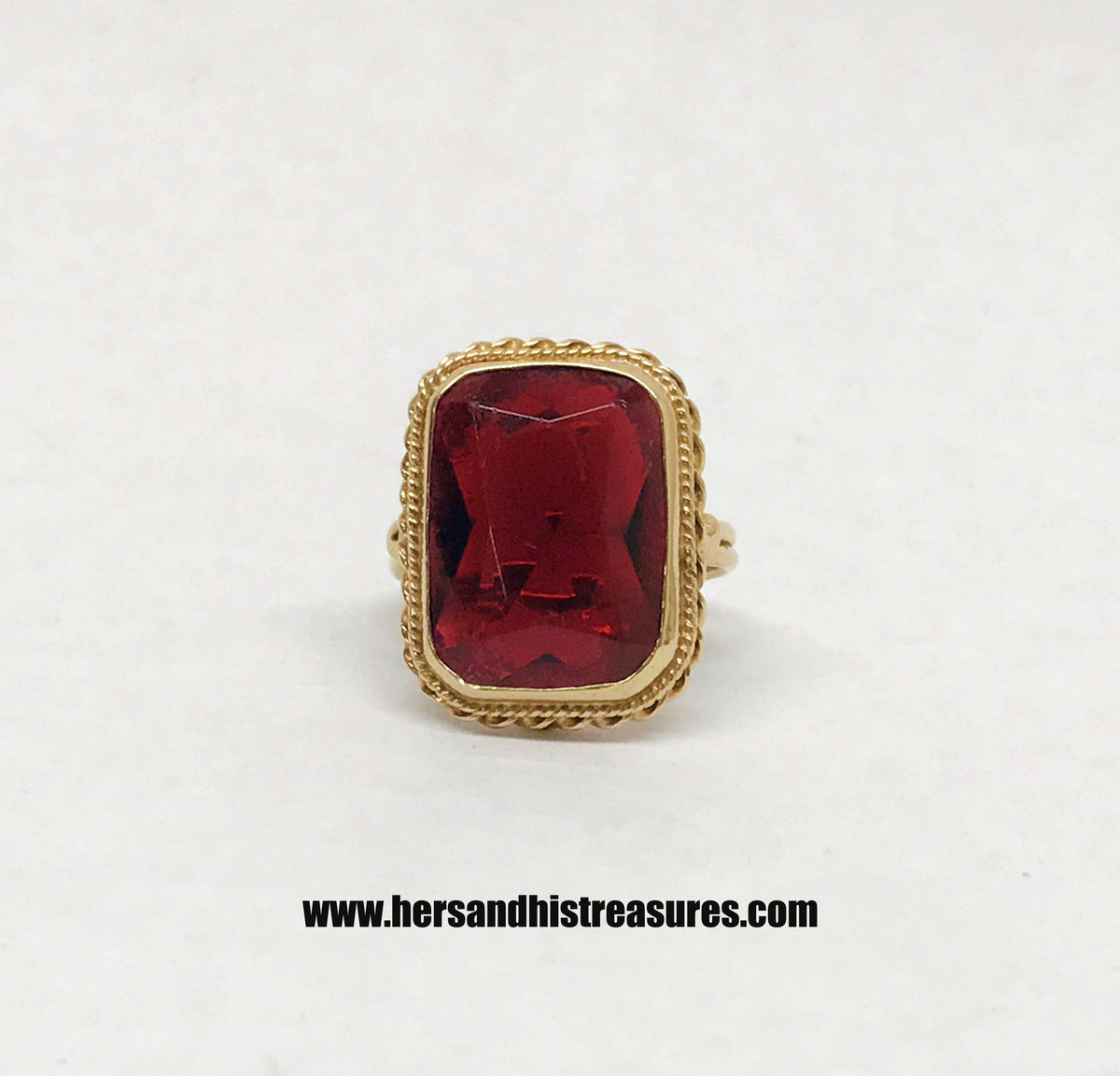 Retro 1939-1950's 14K Yellow Gold Rectangular Garnet Ring - Hers and His Treasures