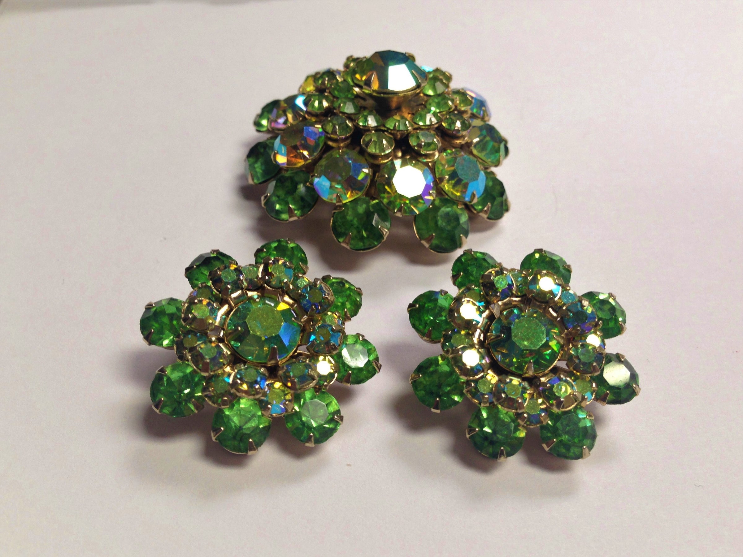 1960's Weiss Green AB Dome Brooch and Earring Set