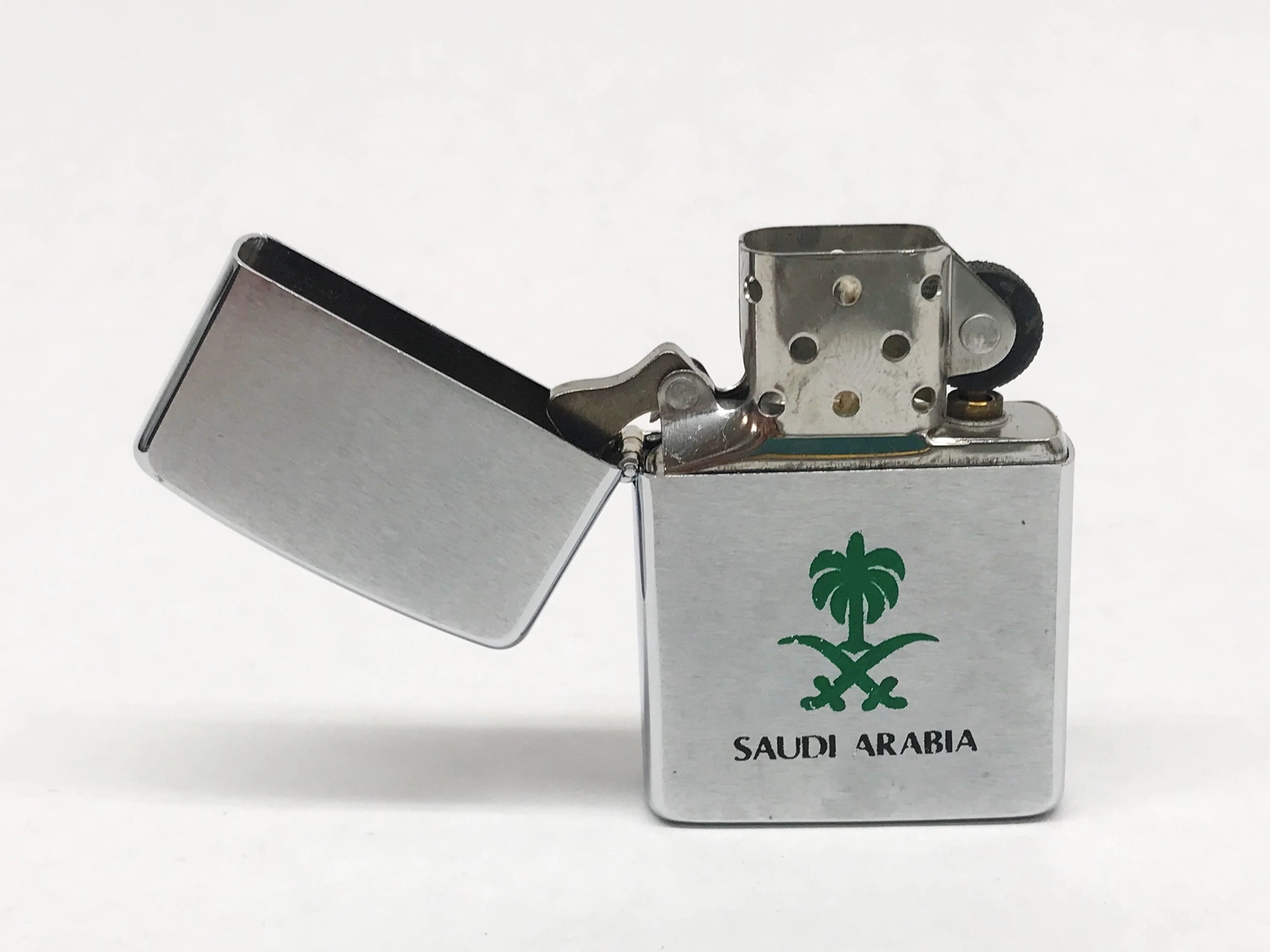 New 1990 VI Saudi Arabia Brushed Chrome Zippo Lighter | USA