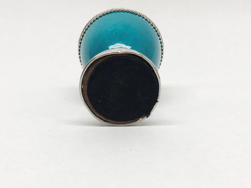 www.hersandhistreasures.com/products/1960-1966-corinthian-turquoise-and-rhodium-finish-zippo-lighter-no-1715
