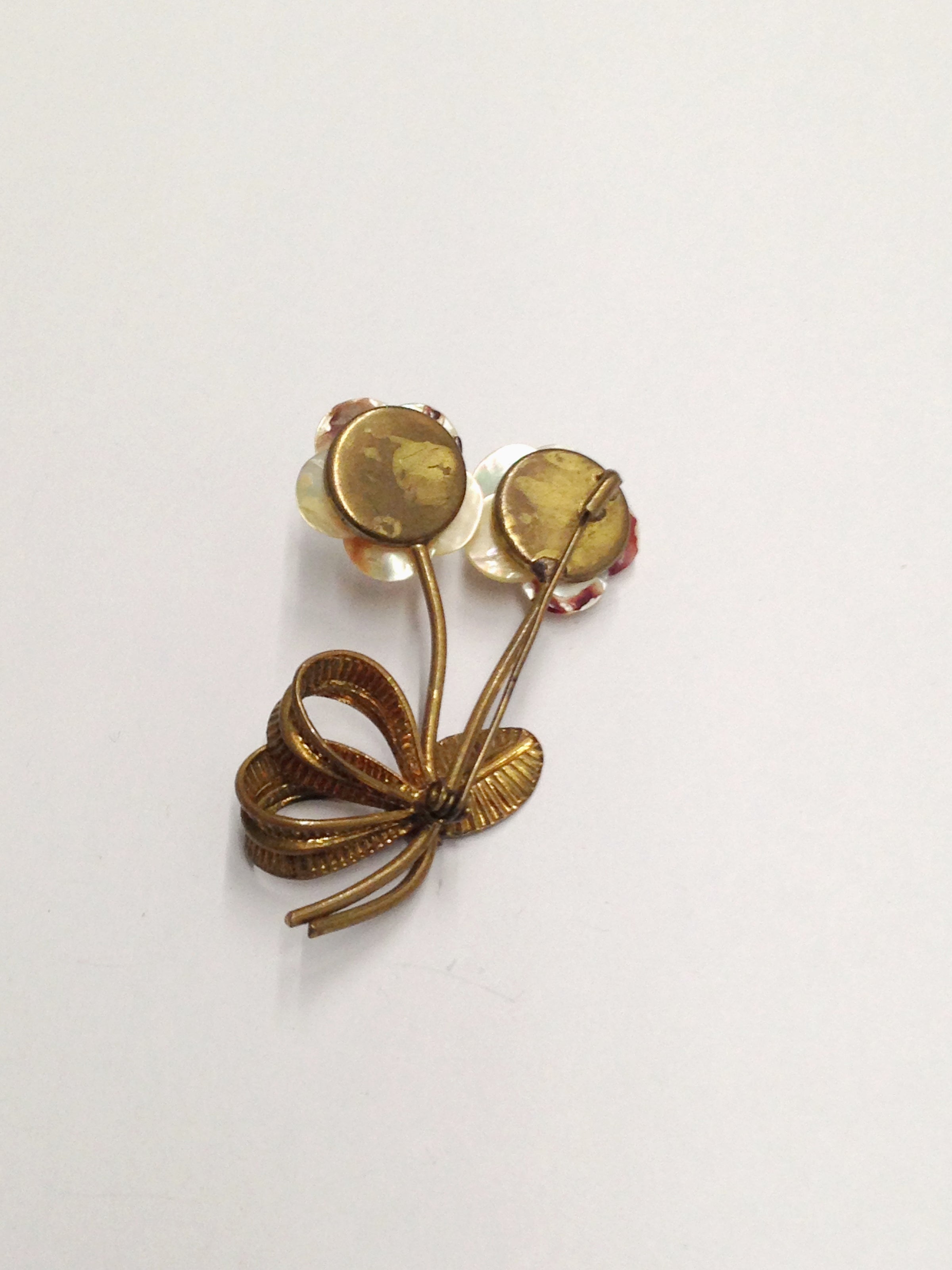 Antique Shell Flower Bouquet Brooch Pin