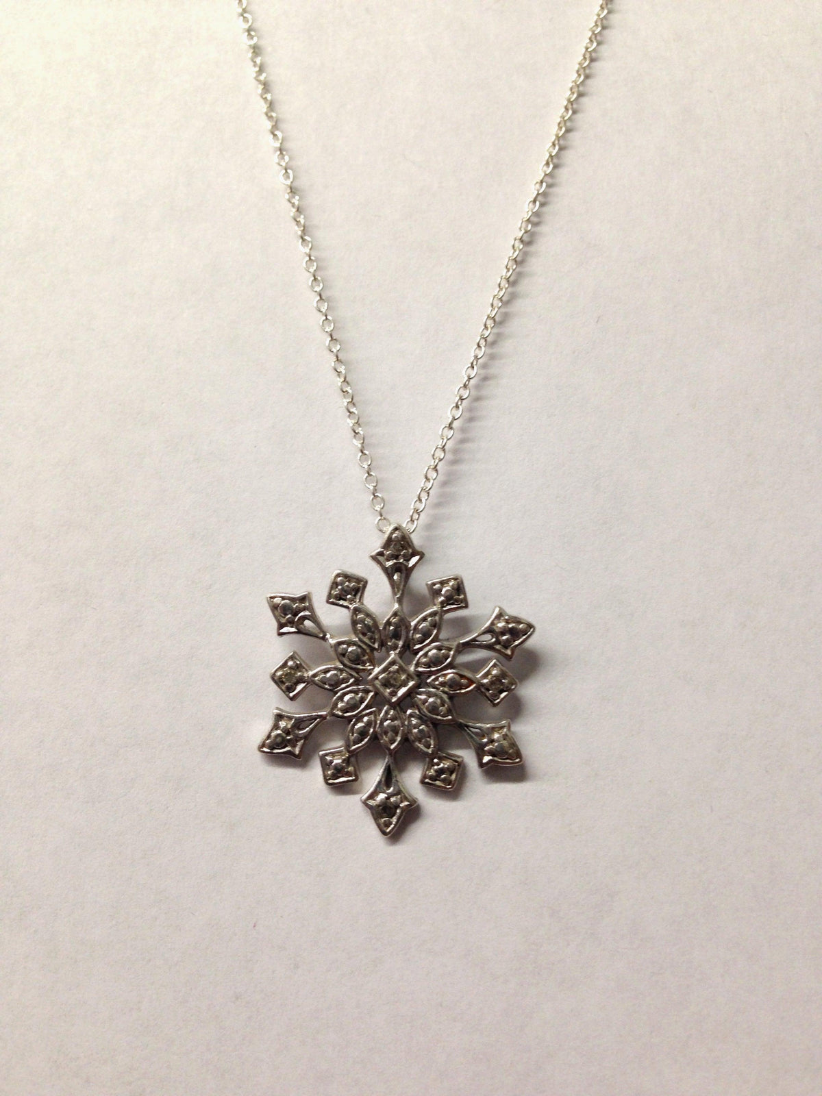 Snowflake Sterling Silver Necklace - Hers and His Treasures