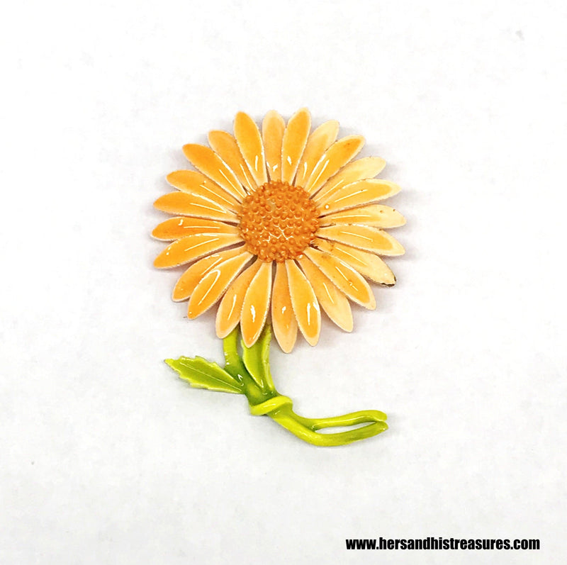 Vintage Peach Orange and Green Enamel Daisy Flower Brooch Pin - Hers and His Treasures