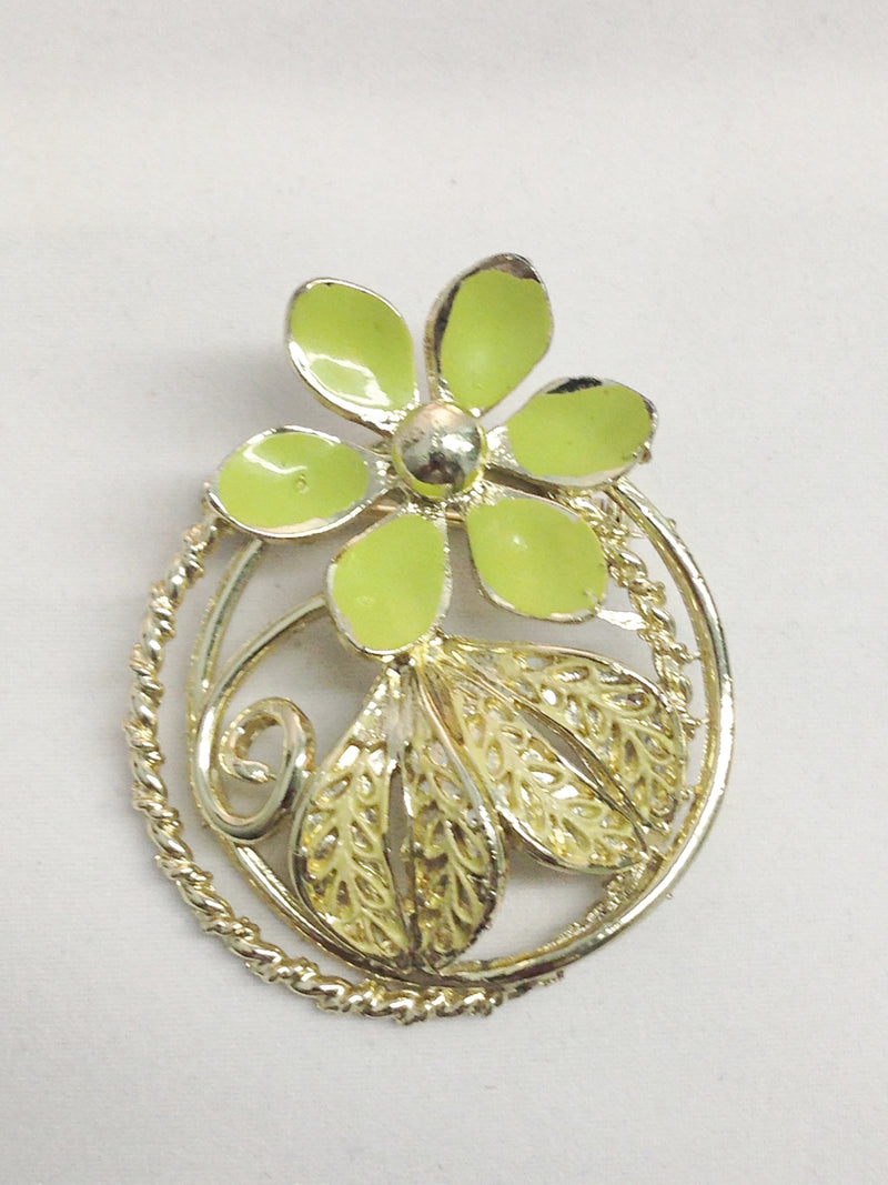Green Petal Flower Round Brooch Pin
